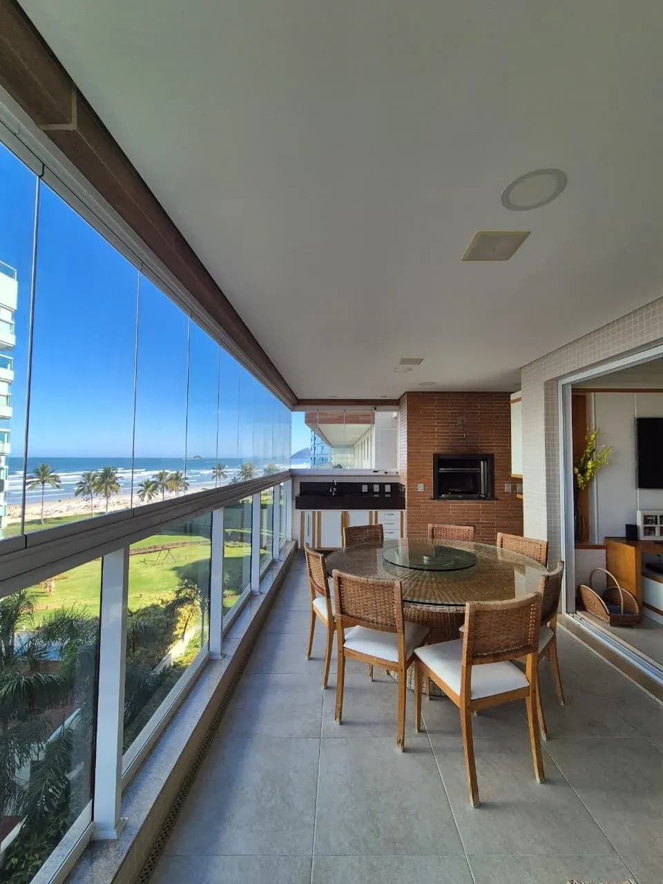 Apartamento em Bertioga — anúncio proprietário